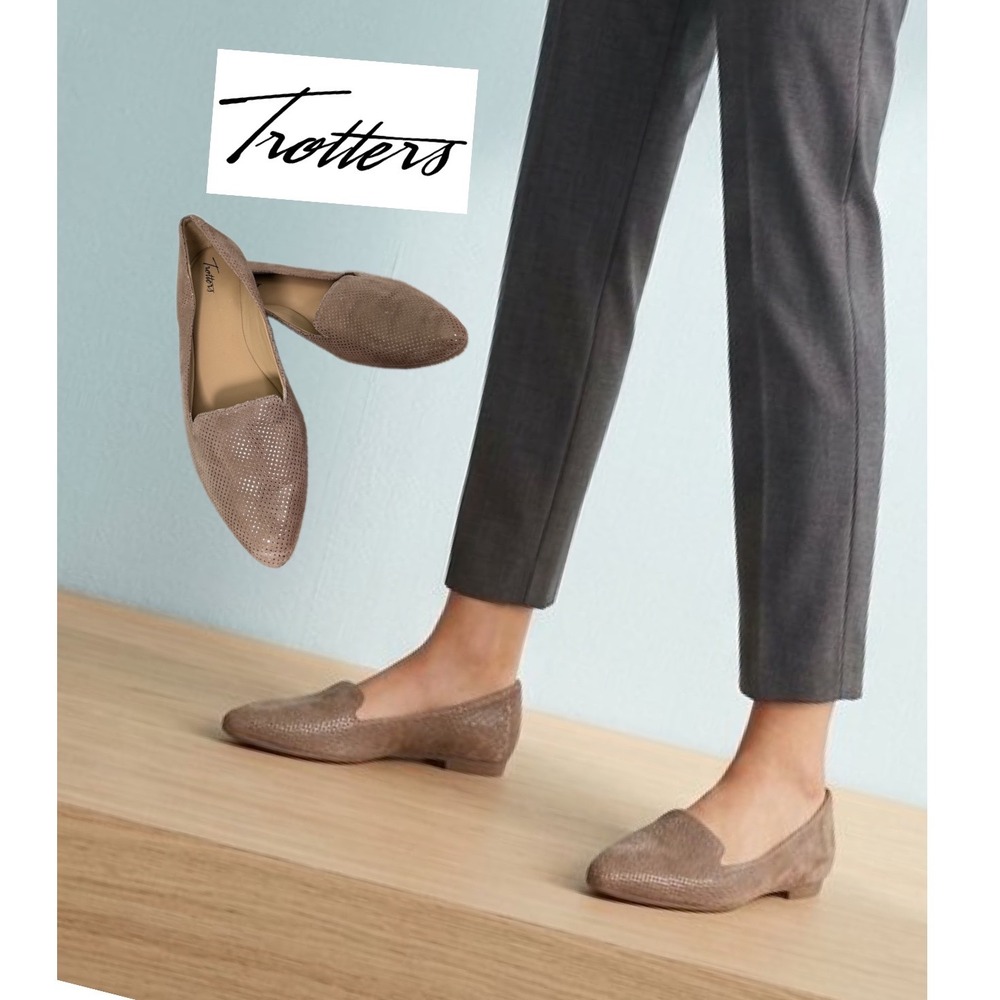 Trotters Estee Taupe Suede Metallic Perforated Pointed Toe Flats Shoes 10.5 M
